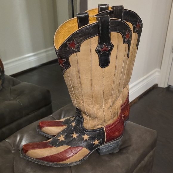 Old Gringo Red, Blue, and Cream Star Ankle Boots - Picture 8 of 16